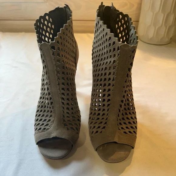 Ivanka Trump Gray Suede Heels with Perforated Design - Picture 2 of 6
